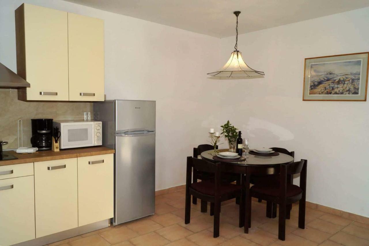 شقة بولا  في Apartman Eric المظهر الخارجي الصورة