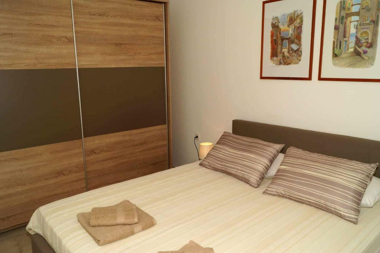 شقة بولا  في Apartman Eric المظهر الخارجي الصورة