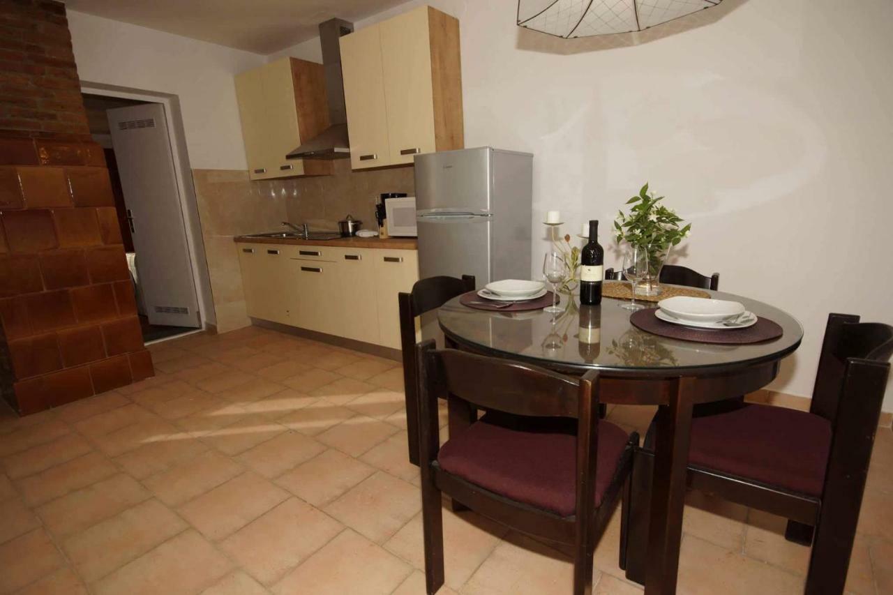 شقة بولا  في Apartman Eric المظهر الخارجي الصورة